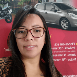 Camila Tavares (Gerente comercial)