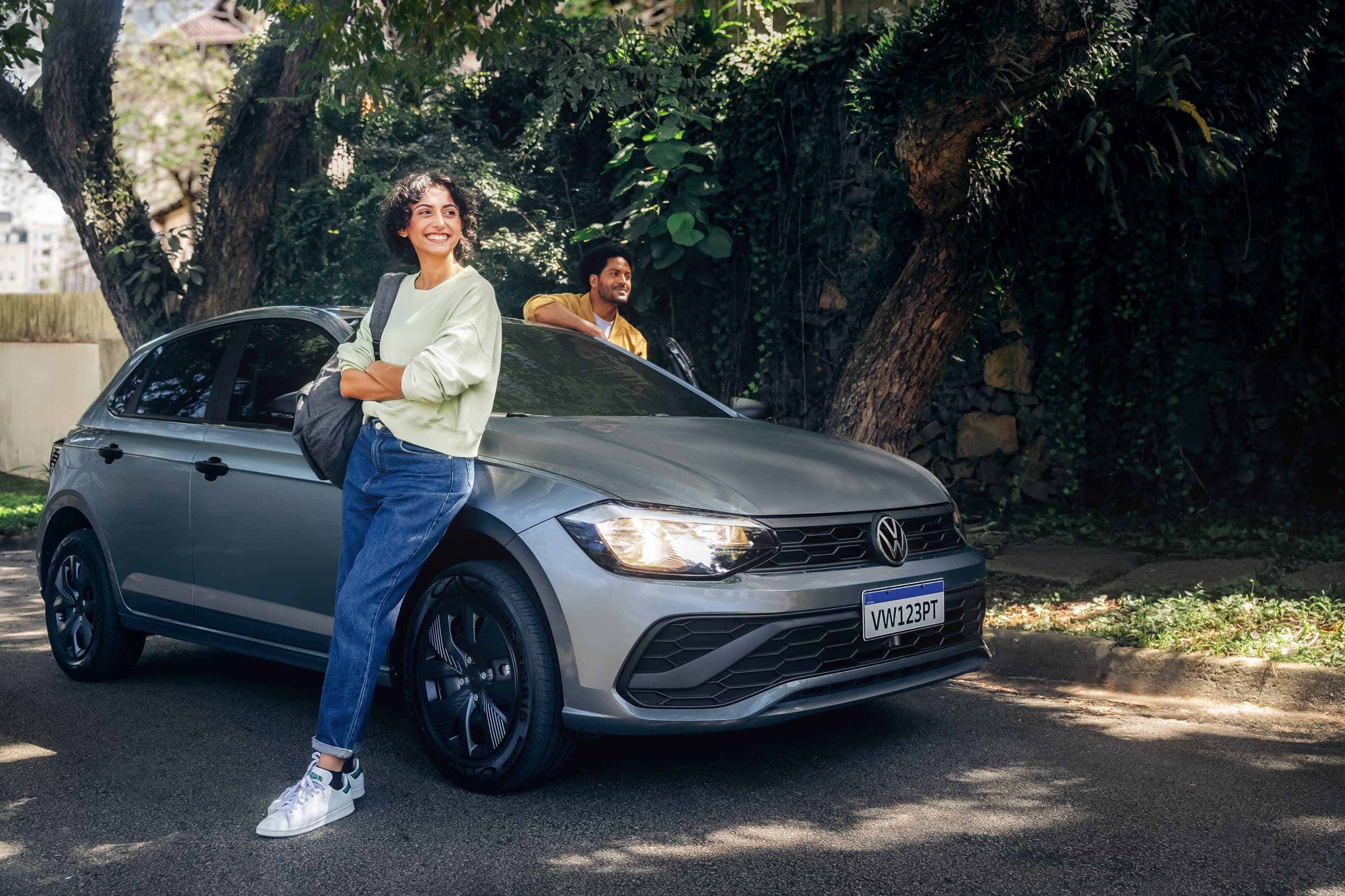 Veja como comprar o primeiro carro sem entrada com consórcio